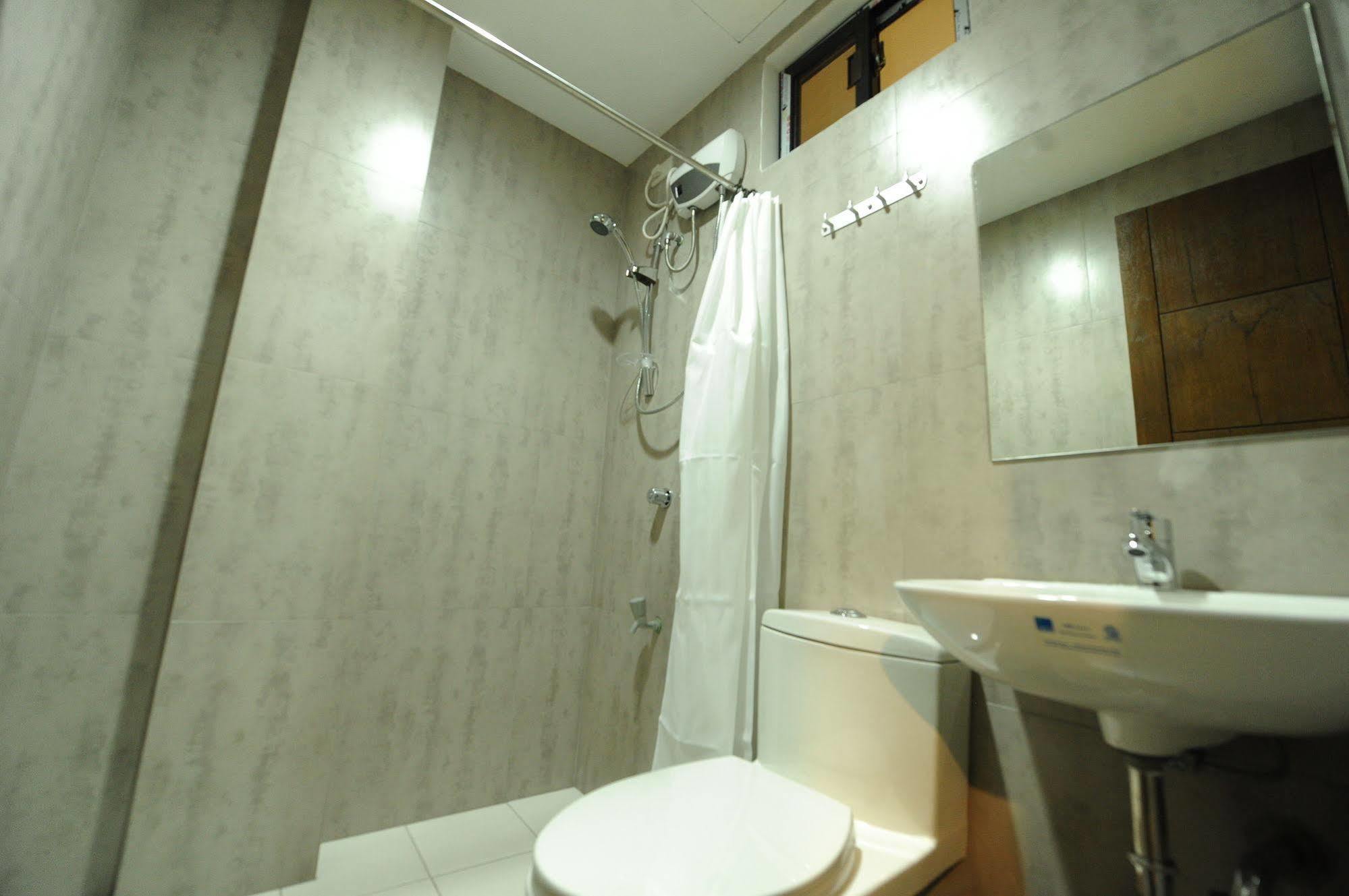 Urban Living Zen Hotel Davao City Extérieur photo