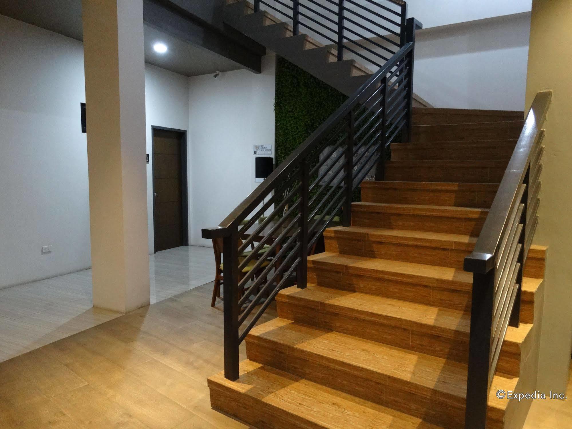 Urban Living Zen Hotel Davao City Extérieur photo