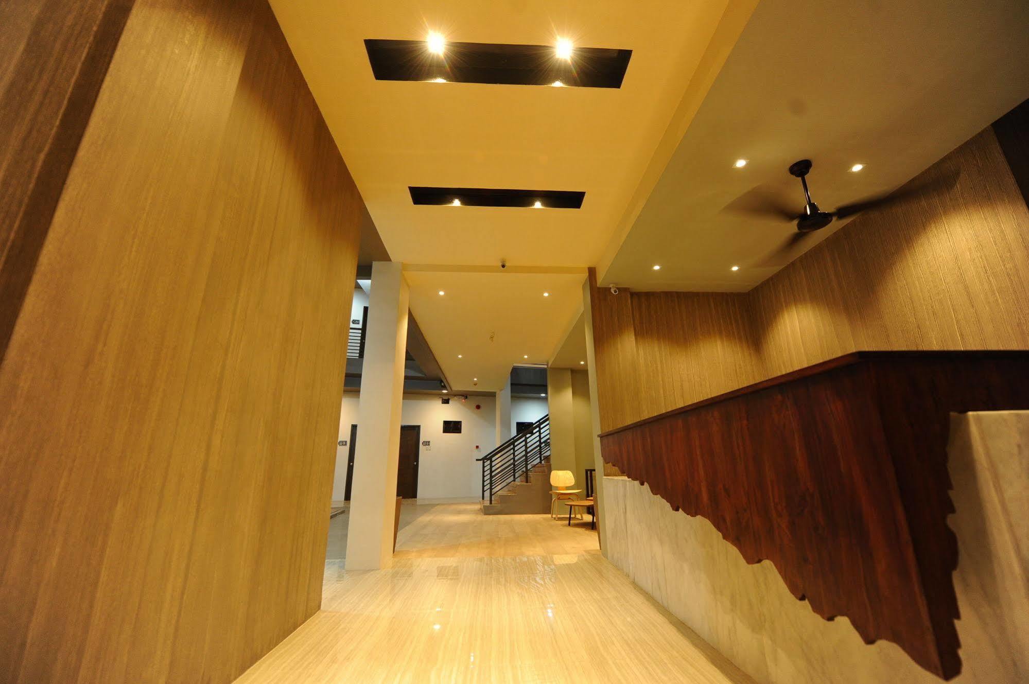Urban Living Zen Hotel Davao City Extérieur photo